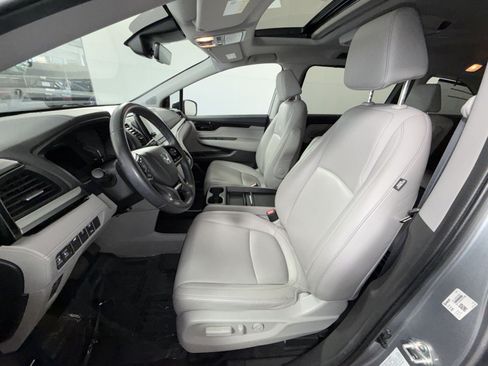 Used 2024 Honda Odyssey Touring image 12