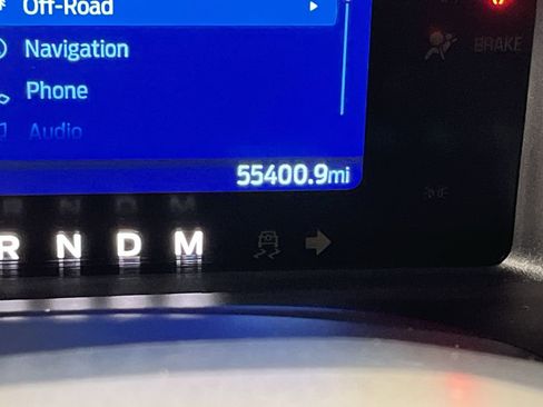 Used 2023 Ford Bronco Badlands image 16