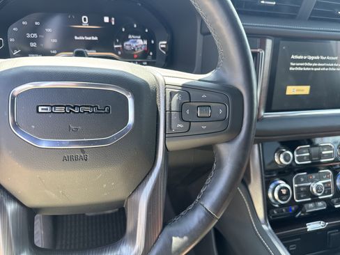 Used 2023 GMC Yukon Denali Ultimate AWD/4WD image 20