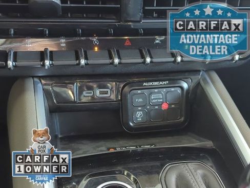 Used 2024 Chevrolet Colorado ZR2 w/ ZR2 Convenience Package III image 10