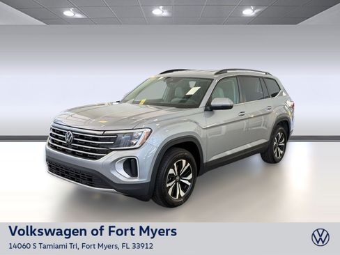 New 2026 Volkswagen Atlas SE FWD image 1