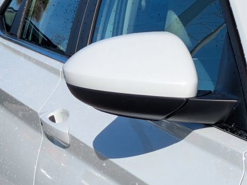 New 2026 Volkswagen Jetta SE image 12