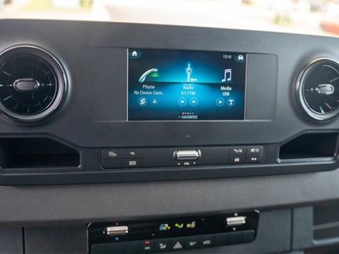 New 2024 Mercedes-Benz Sprinter 3500 image 15