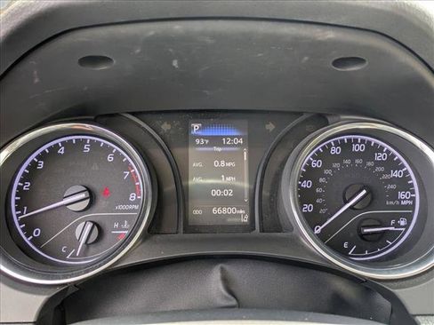 Used 2020 Toyota Camry LE FWD image 10