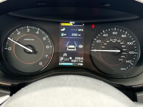 Certified 2022 Subaru Crosstrek 2.0i Premium w/ Moonroof Package AWD/4WD image 12