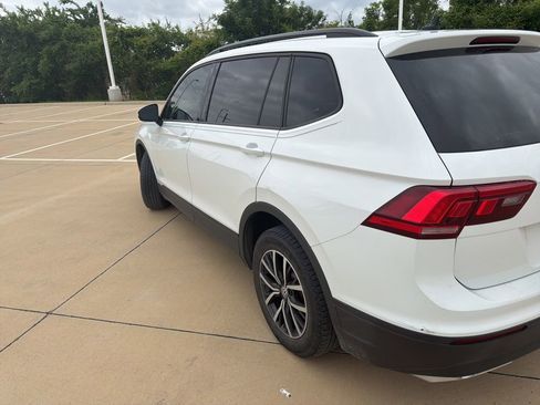 Used 2021 Volkswagen Tiguan S FWD image 5