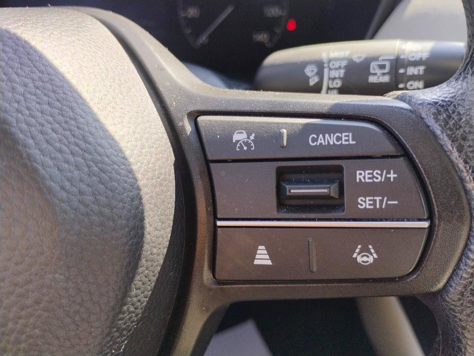 Used 2024 Honda HR-V LX image 19