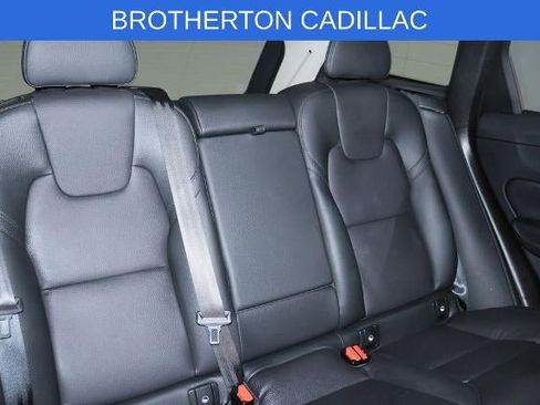 Used 2025 Volvo XC60 B5 Plus AWD/4WD image 23