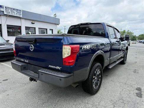 Used 2016 Nissan Titan PRO-4X w/ Pro-4x Convenience Package AWD/4WD image 6