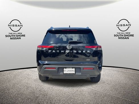 Used 2025 Nissan Pathfinder SV AWD/4WD image 6