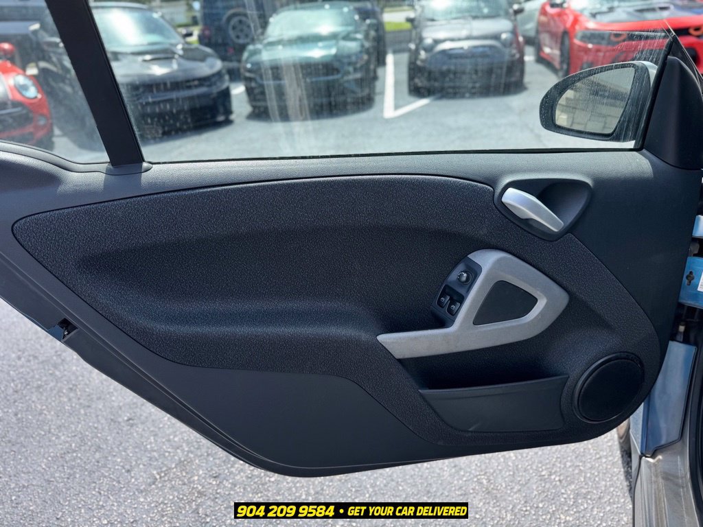 Used 2008 smart fortwo passion RWD image 13