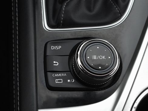 Used 2023 INFINITI Q50 Luxe AWD/4WD image 23