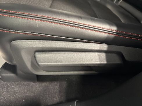 Used 2023 Ford Escape ST-Line w/ Tech Pack #1 AWD/4WD image 39