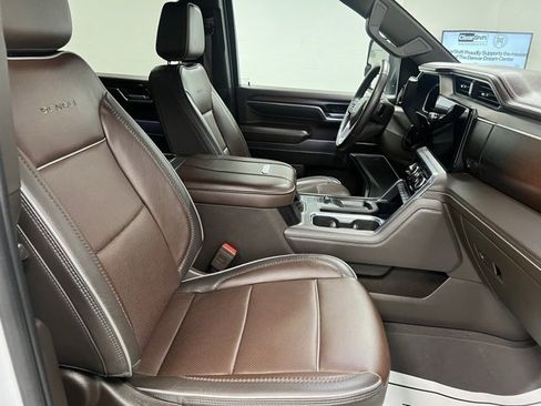 Used 2024 GMC Sierra 2500 Denali image 63