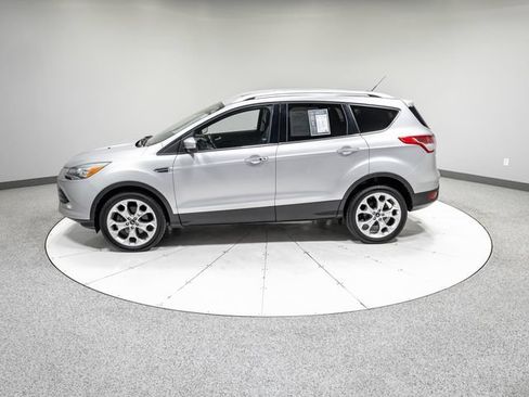 Used 2014 Ford Escape Titanium w/ Equipment Group 401A AWD/4WD image 29