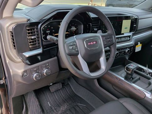 New 2026 GMC Sierra 1500 SLT AWD/4WD image 15
