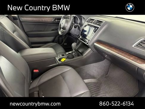 Used 2019 Subaru Outback 2.5i Limited AWD/4WD image 17