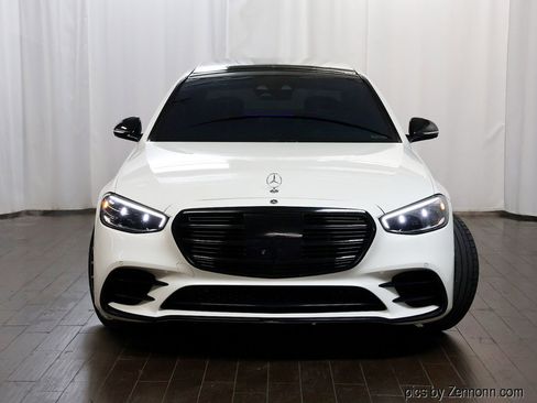 Used 2022 Mercedes-Benz S 580 4MATIC Sedan image 5