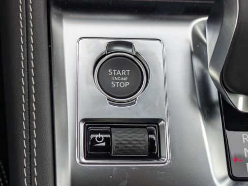 New 2026 Jaguar F-PACE R-Dynamic S image 17