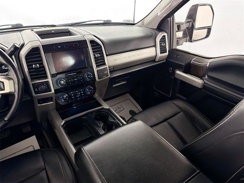 Used 2021 Ford F250 Lariat image 20