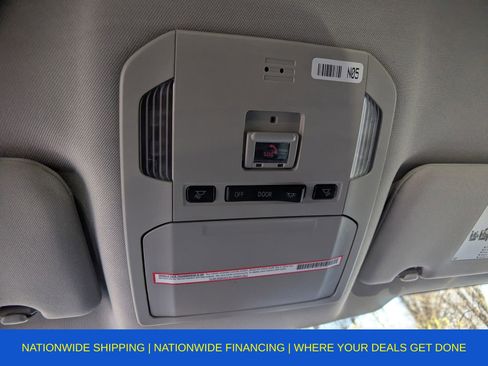 Used 2023 Toyota Highlander L image 24