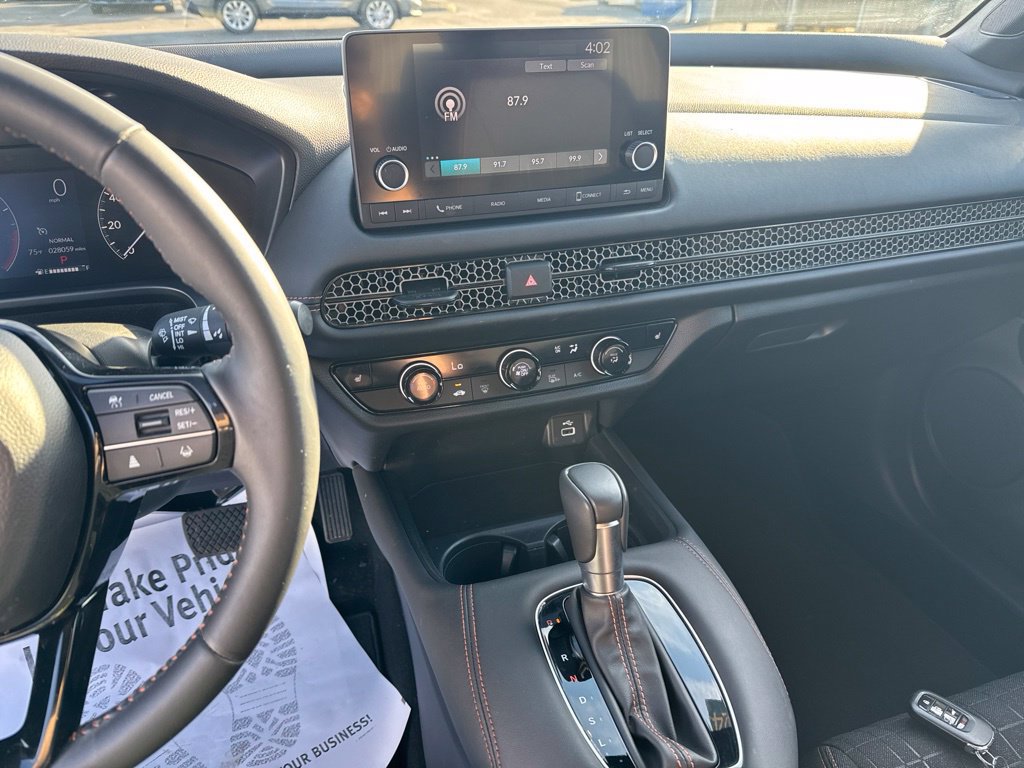 Certified 2024 Honda HR-V Sport image 19