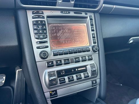 Used 2006 Porsche 911 Carrera image 36