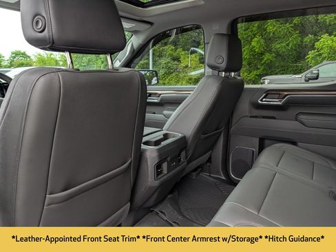 Used 2025 Chevrolet Silverado 1500 LT Trail Boss w/ Convenience Package II AWD/4WD image 31
