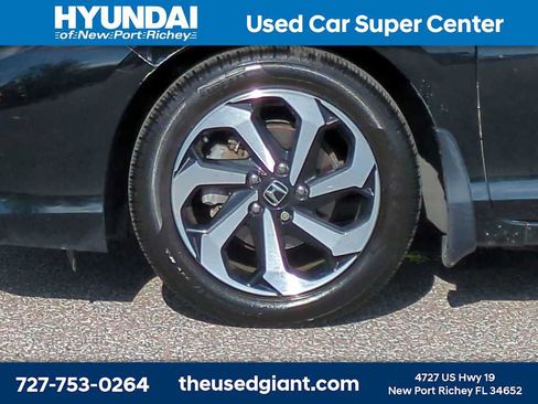 Used 2017 Honda Accord LX-S image 10