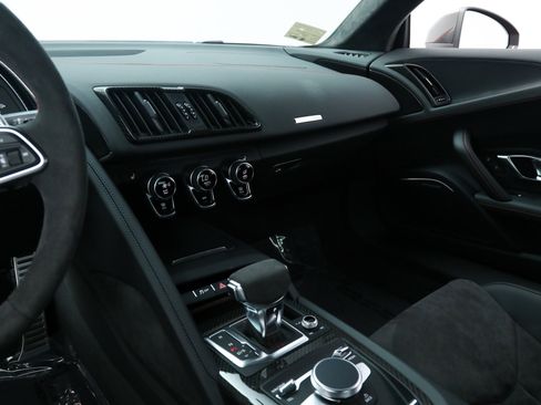 Used 2023 Audi R8 V10 GT image 30
