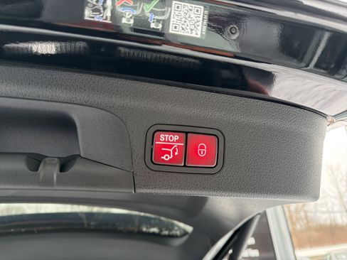 Certified 2024 Mercedes-Benz GLE 350 4MATIC image 31