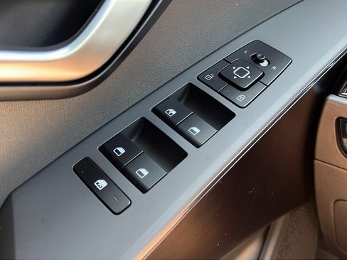New 2026 Kia Niro LX FWD image 20