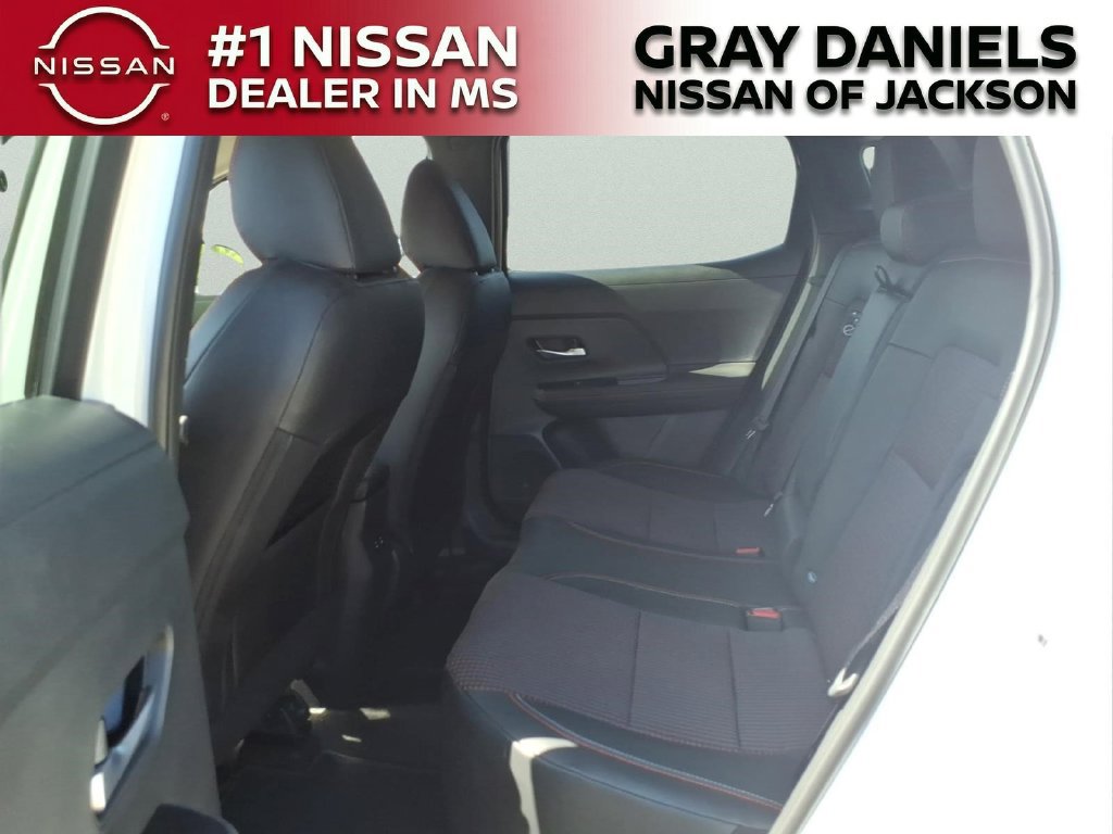 Used 2025 Nissan Kicks SR AWD/4WD image 25
