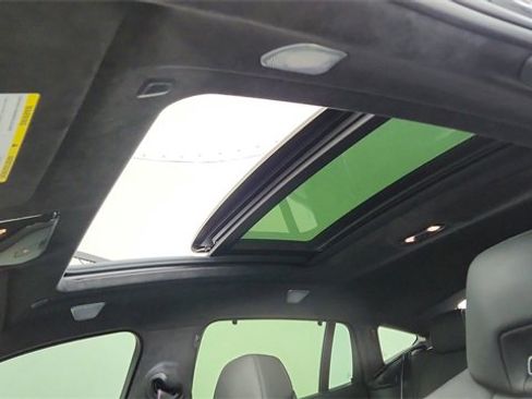 Used 2025 BMW X6 M Competition w/ Executive Package image 58