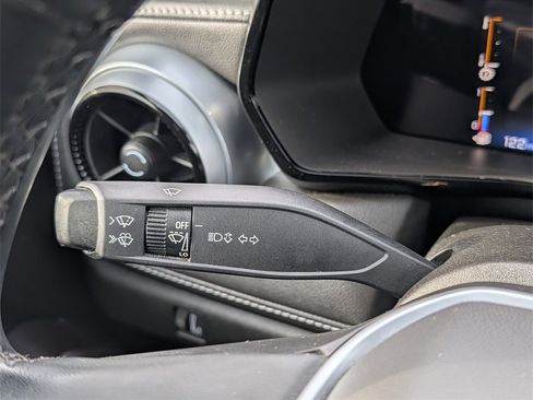 Used 2023 Chevrolet Colorado LT w/ LT Convenience Package image 25