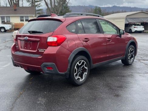Used 2017 Subaru Crosstrek 2.0i Limited AWD/4WD image 6