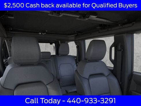 New 2025 Ford Bronco Badlands image 14