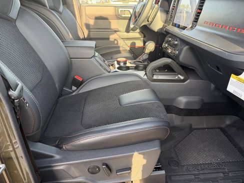 New 2025 Ford Bronco Raptor AWD/4WD image 10