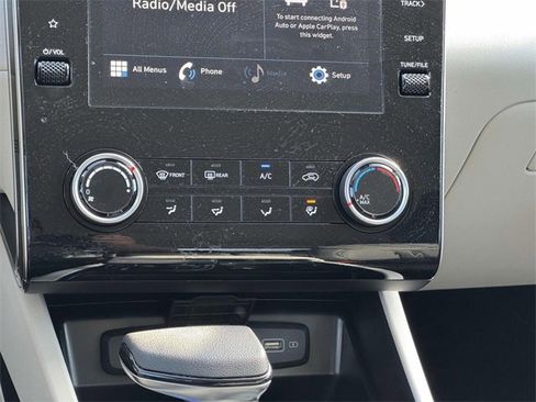 Used 2024 Hyundai Tucson SE image 16