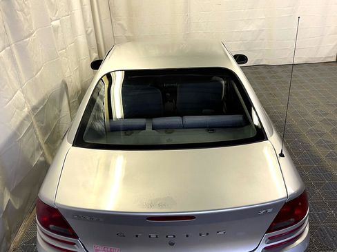 Used 2004 Dodge Stratus SE image 7