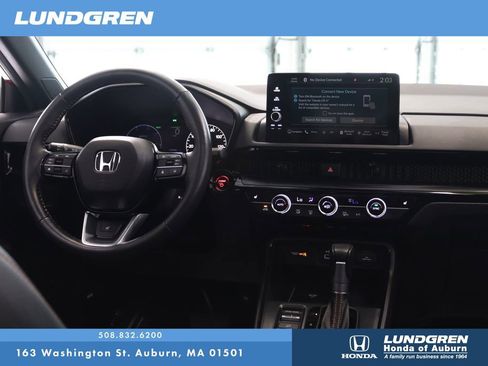 Used 2025 Honda CR-V Sport Touring image 4