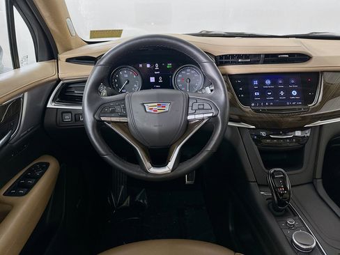 Used 2023 Cadillac XT6 Sport w/ Platinum Package image 23