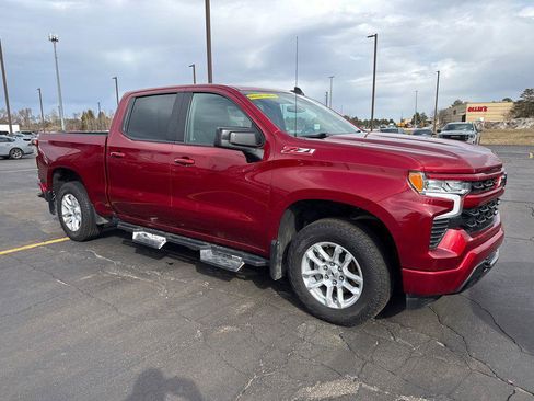 Used 2023 Chevrolet Silverado 1500 RST image 2