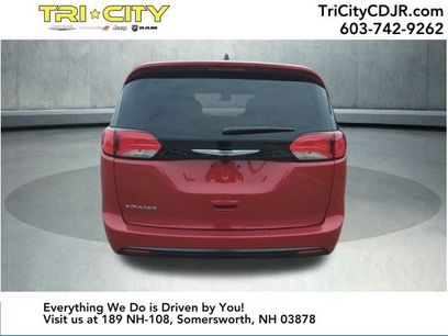 New 2026 Chrysler Voyager LX