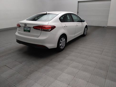 Used 2017 Kia Forte LX FWD image 9