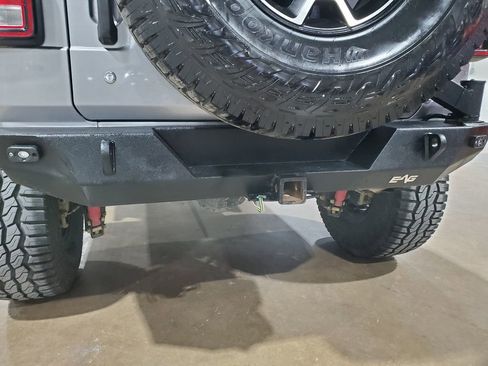 Used 2019 Jeep Wrangler Unlimited Rubicon AWD/4WD image 46