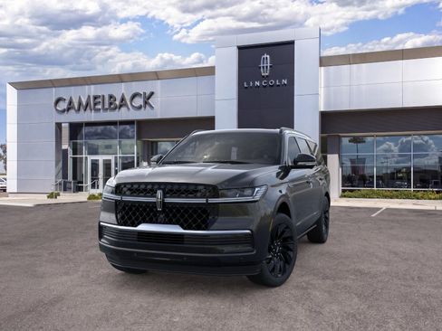 New 2026 Lincoln Navigator Reserve w/ Jet Appearance Package AWD/4WD image 27