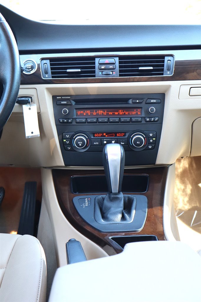 Used 2011 BMW 335d Sedan RWD image 12