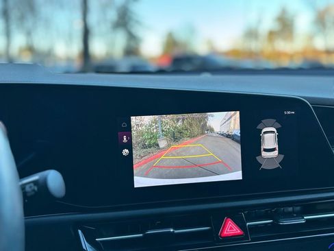 Used 2023 Kia Niro Wave w/ Wave Preserve Package image 14