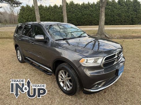 Used 2017 Dodge Durango SXT w/ 3rd Row Seating Group image 1
